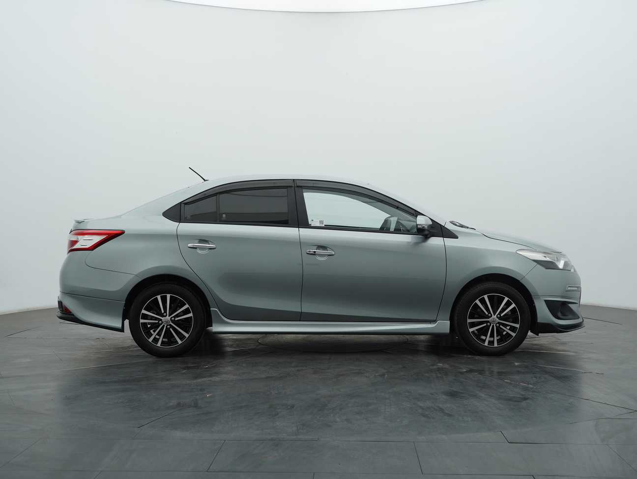 used 2017 Toyota Vios GX 1.5