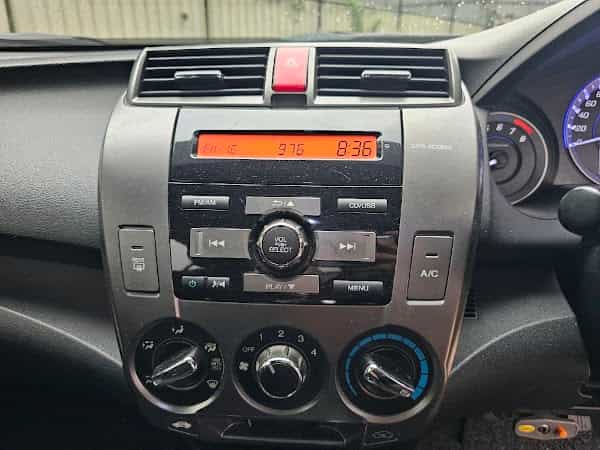 used 2012 Honda City E 1.5