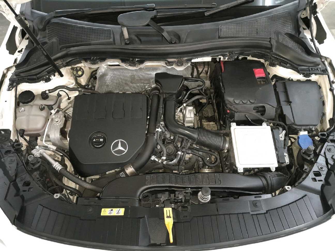 used 2020 Mercedes-Benz GLA200 Progressive Line 1.3
