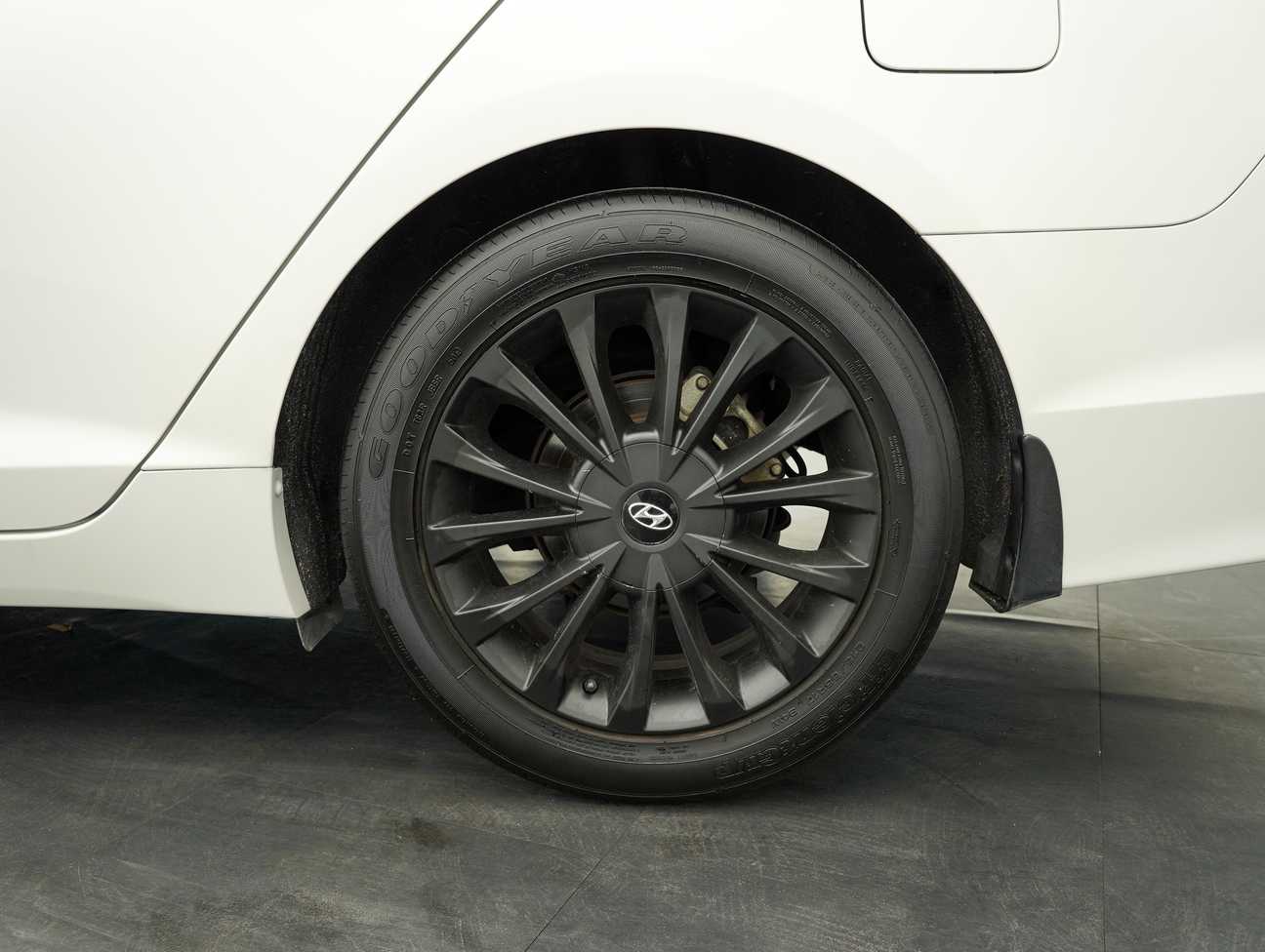 terpakai 2015 Hyundai Sonata Elegance 2.0