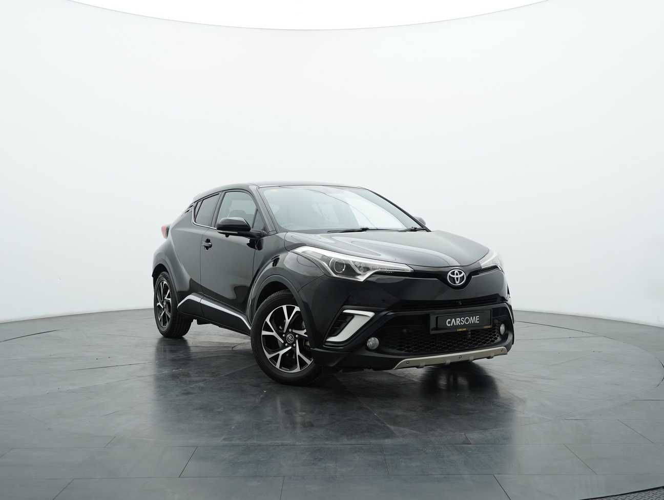 terpakai 2019 Toyota C-HR  1.8