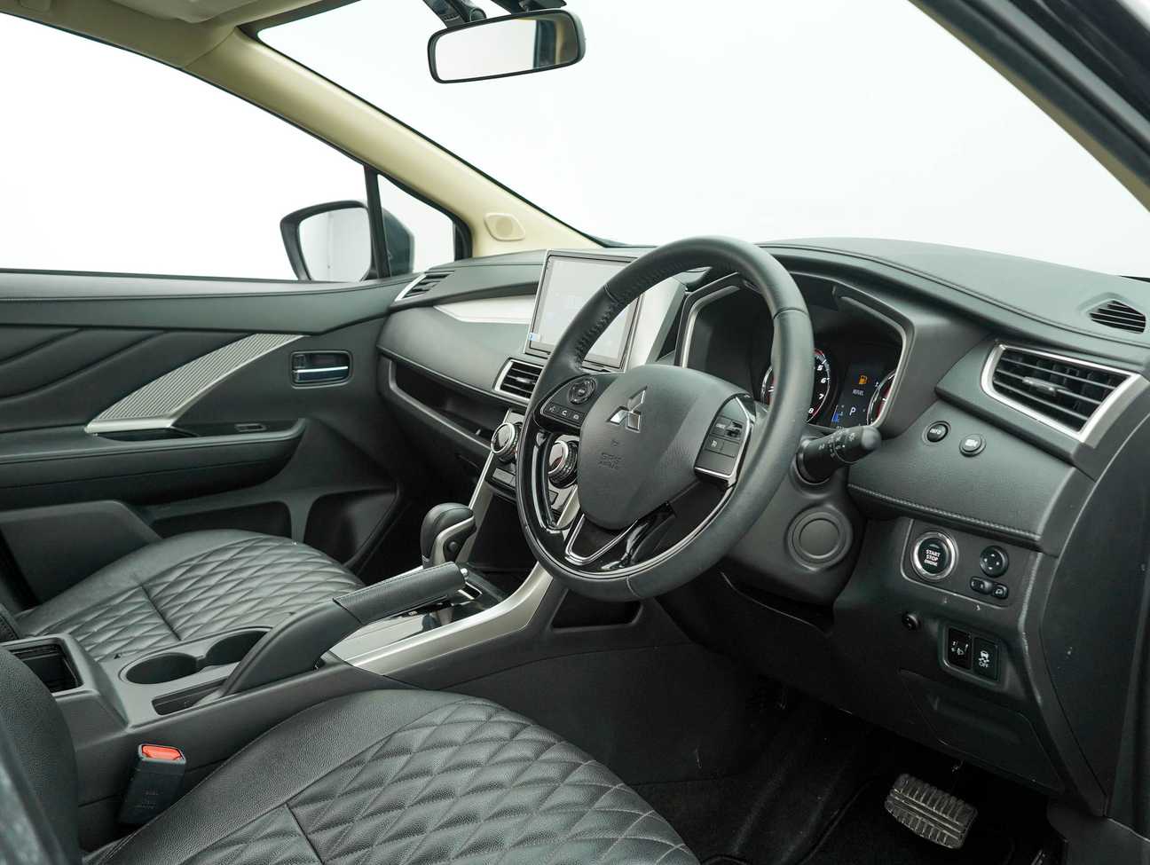 terpakai 2021 Mitsubishi Xpander  1.5