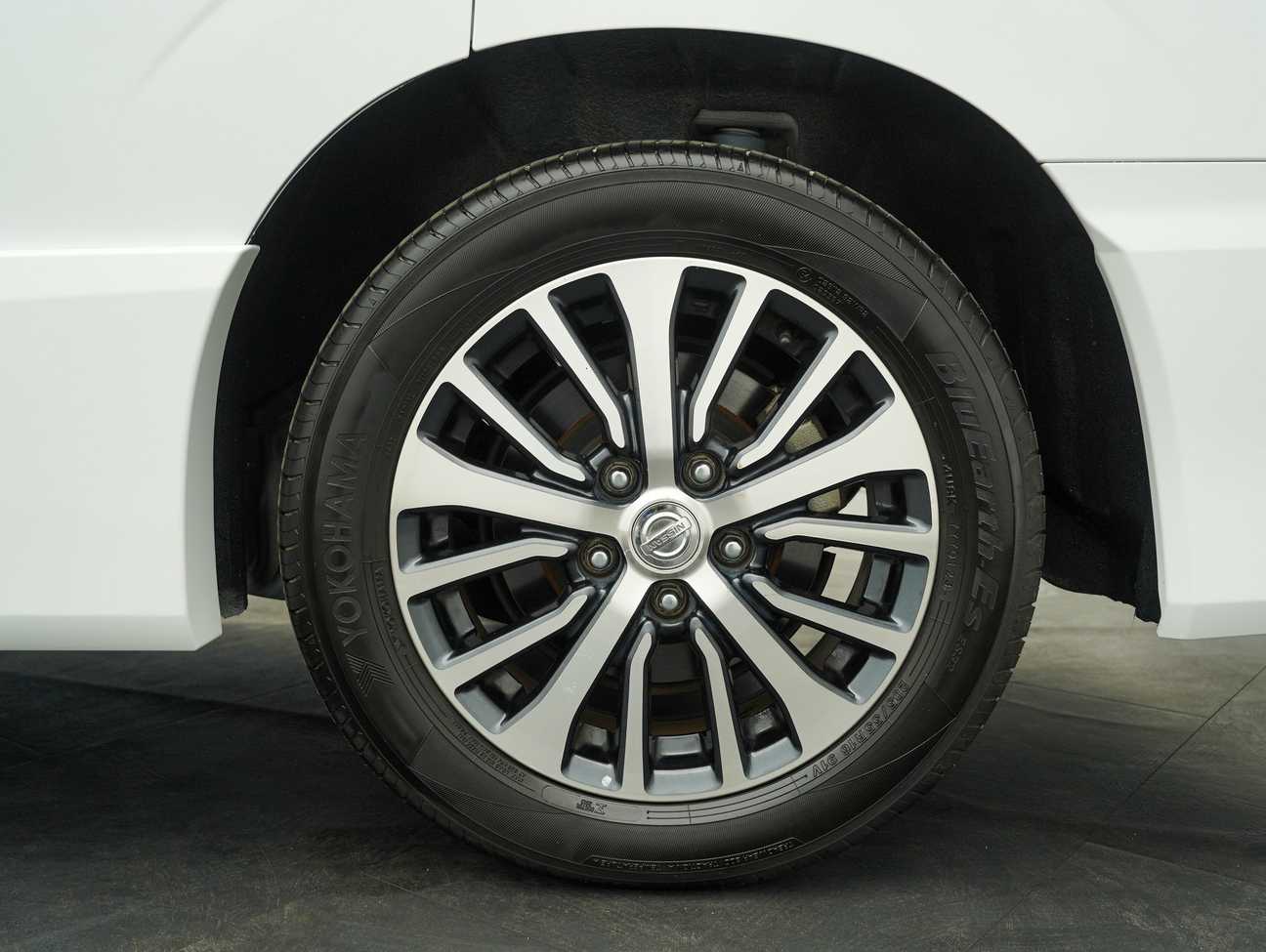 terpakai 2019 Nissan Serena S-Hybrid High-Way Star Premium 2.0