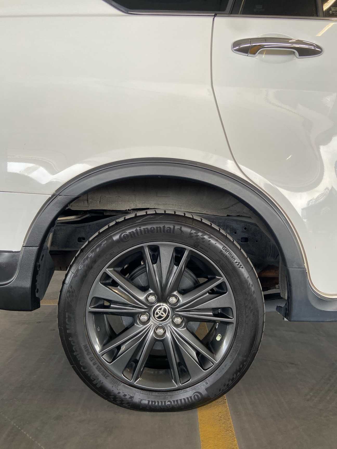 used 2021 Toyota Innova X 2.0
