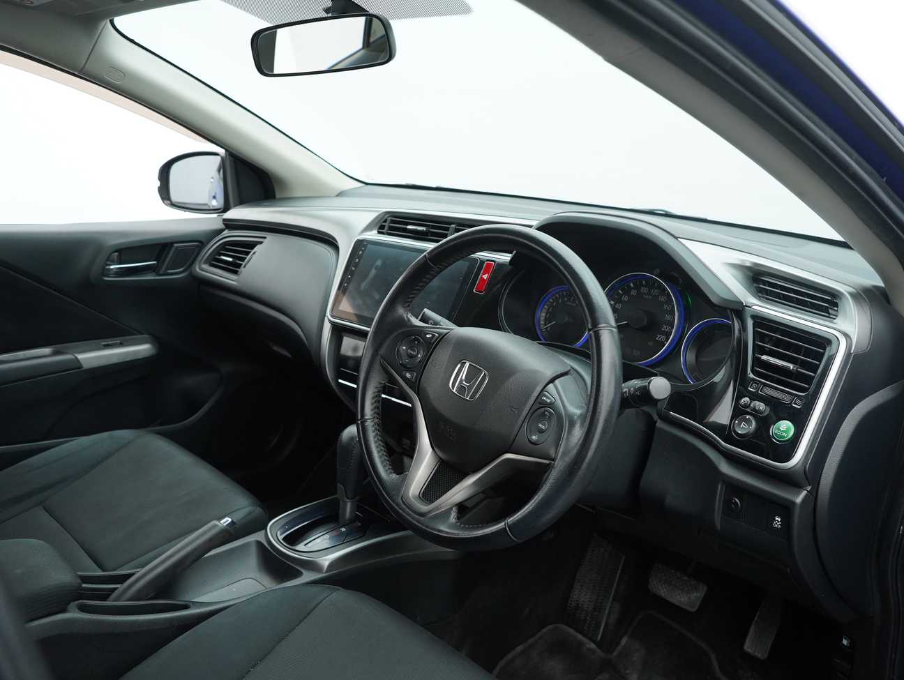 used 2015 Honda City V 1.5