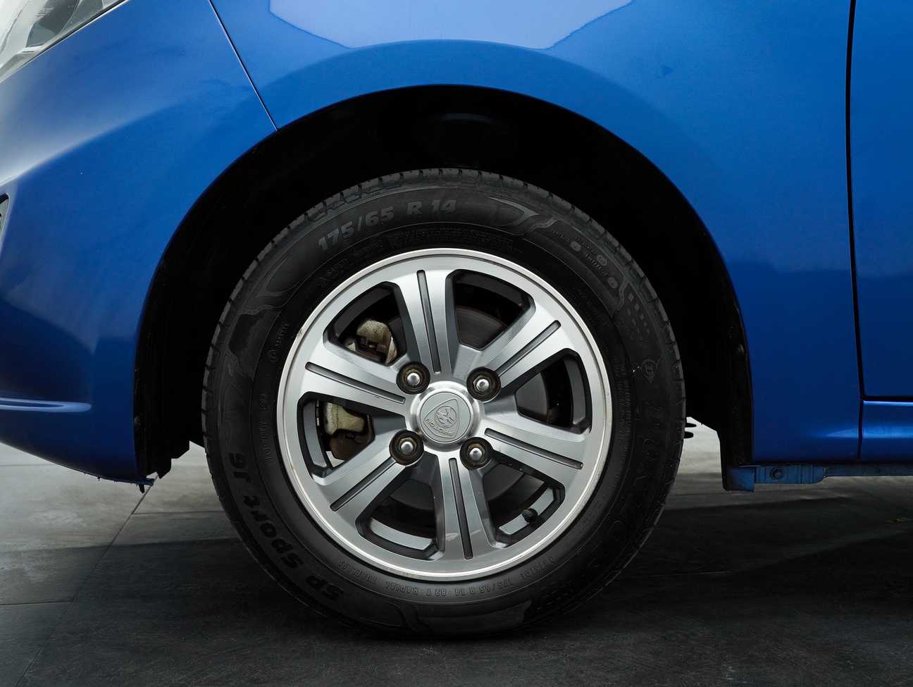 terpakai 2015 Proton Iriz Standard 1.3