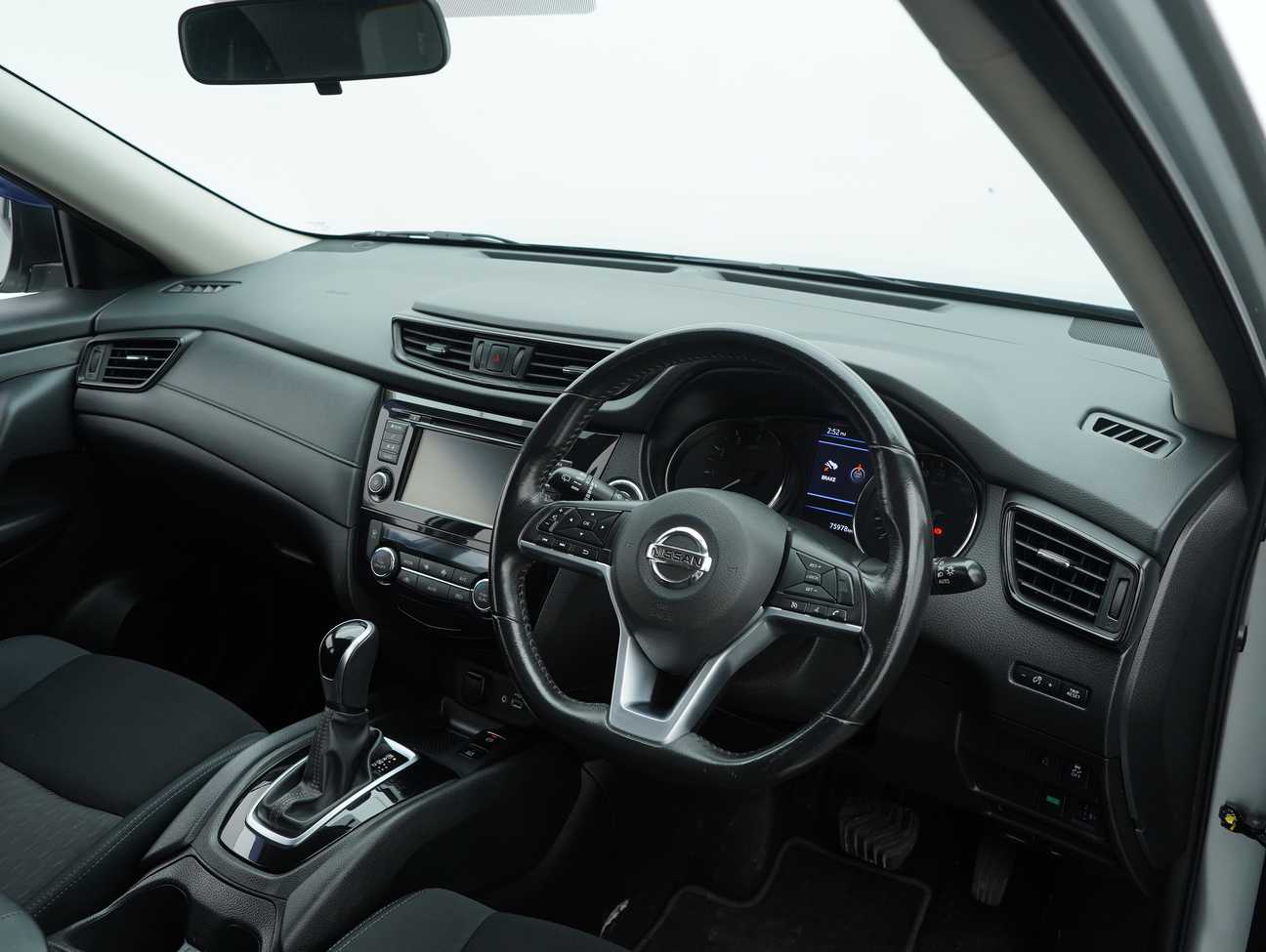 terpakai 2019 Nissan X-Trail  2.0