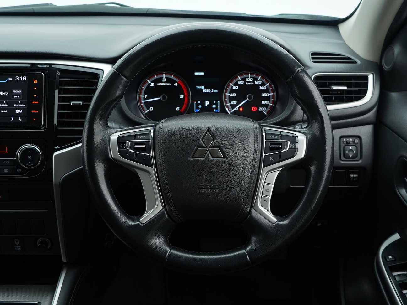 terpakai 2020 Mitsubishi Triton VGT Dual Cab 4X4 2.4