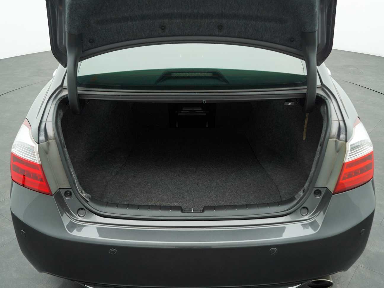 used 2014 Honda Accord VTi-L 2.4