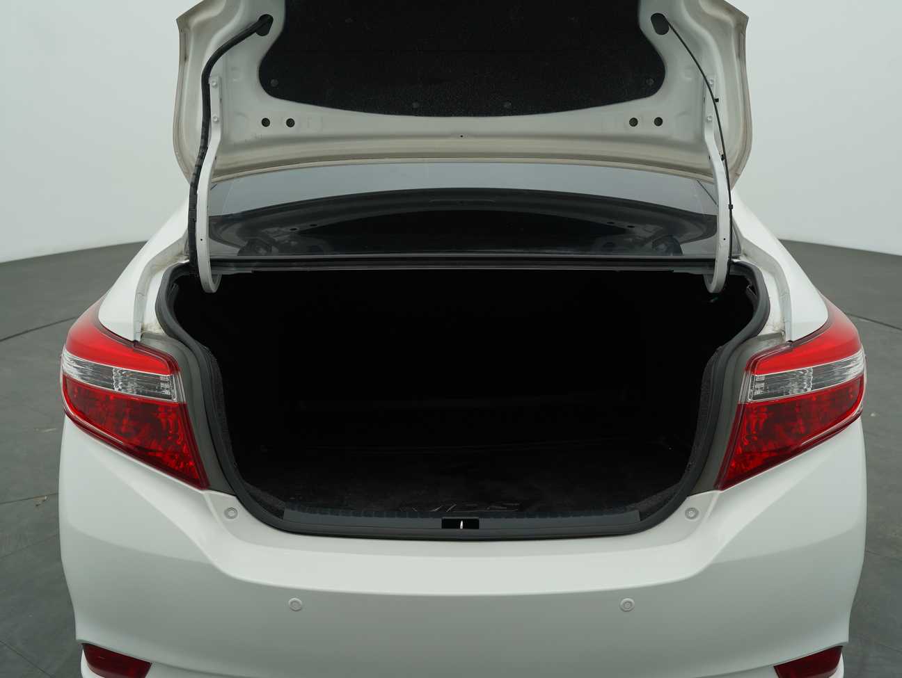 used 2017 Toyota Vios J 1.5