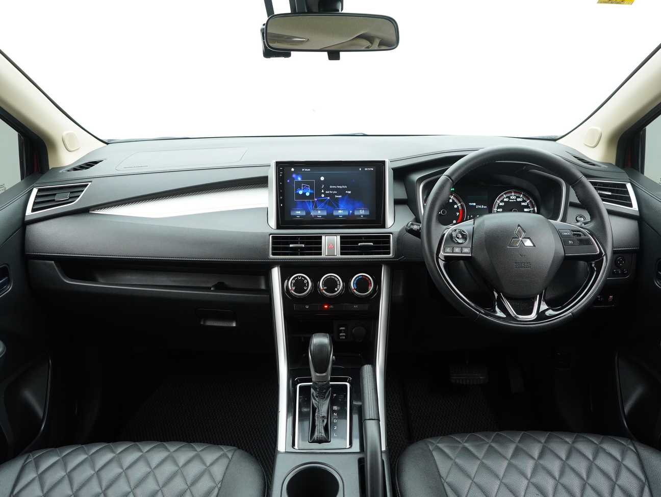 terpakai 2022 Mitsubishi Xpander  1.5