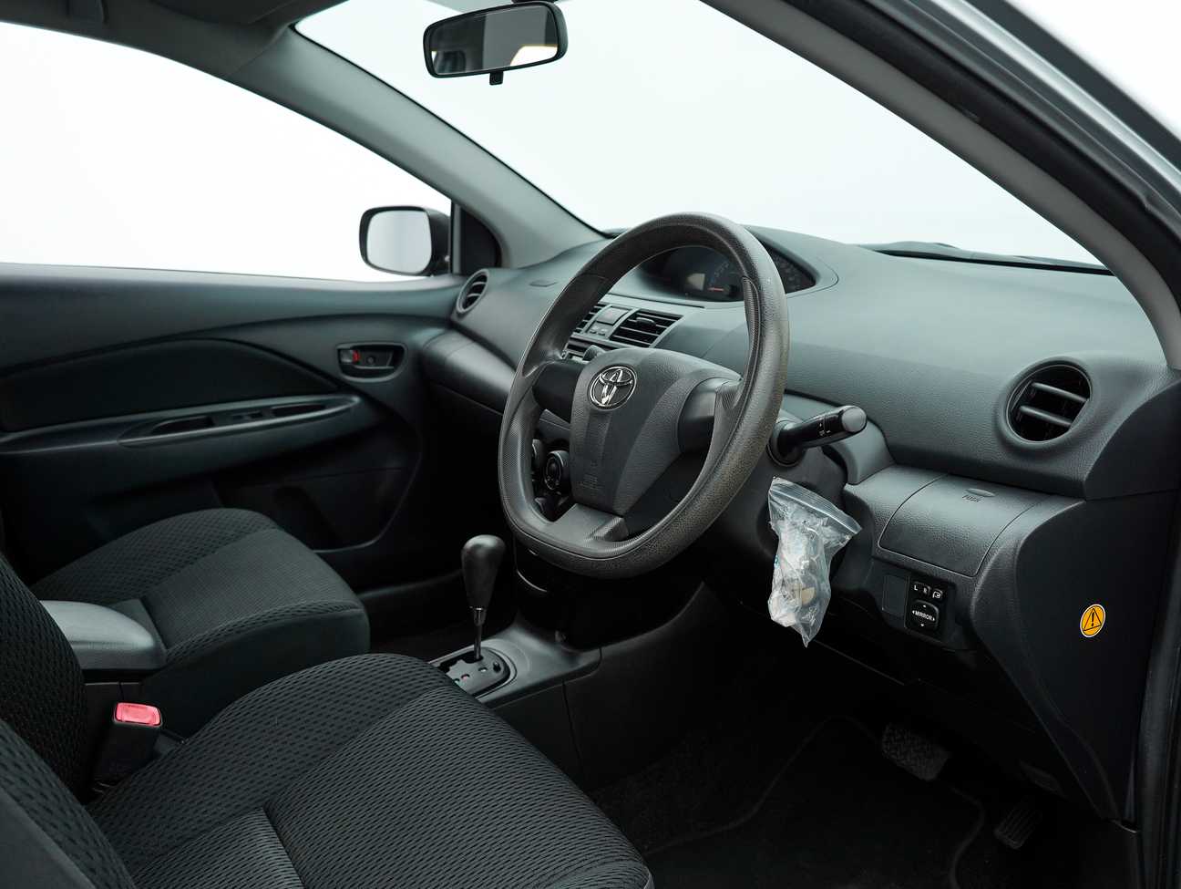 used 2011 Toyota Vios J 1.5