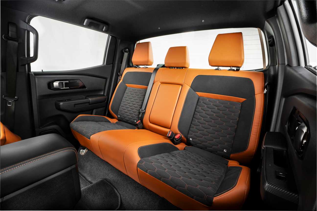 used 2025 Mitsubishi Triton Athlete Dual Cab 4X4 2.4