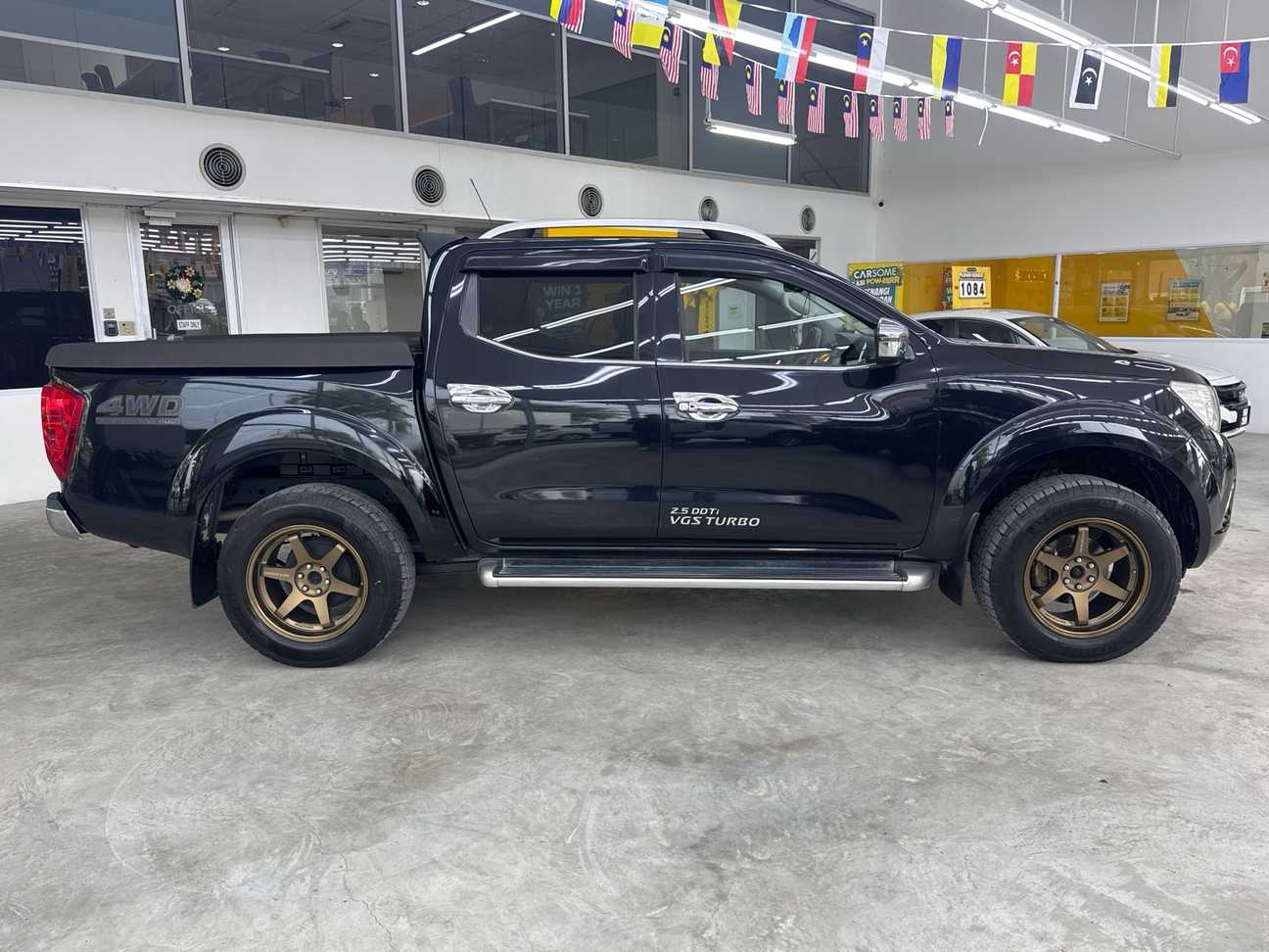 used 2017 Nissan Navara NP300 VL Dual Cab 2.5