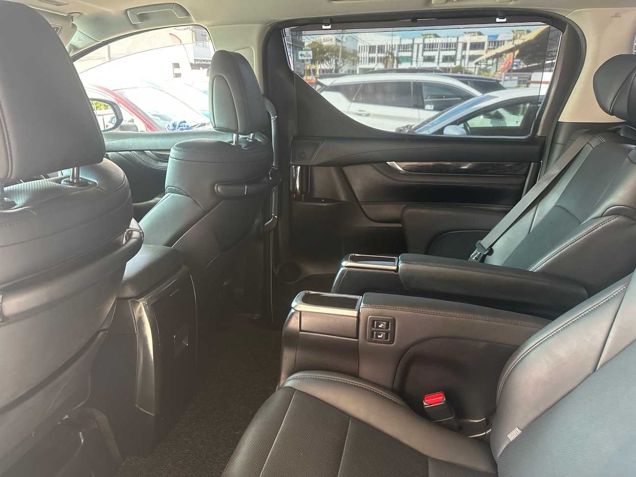 terpakai 2019 Toyota Vellfire ZG 2.5