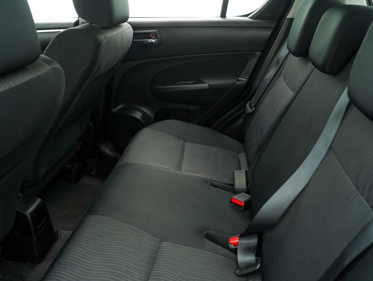 used 2015 Suzuki Swift GLX 1.4