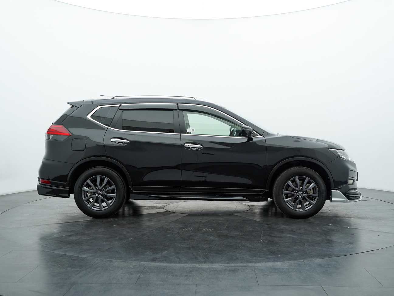 used 2021 Nissan X-Trail Mid 2.0