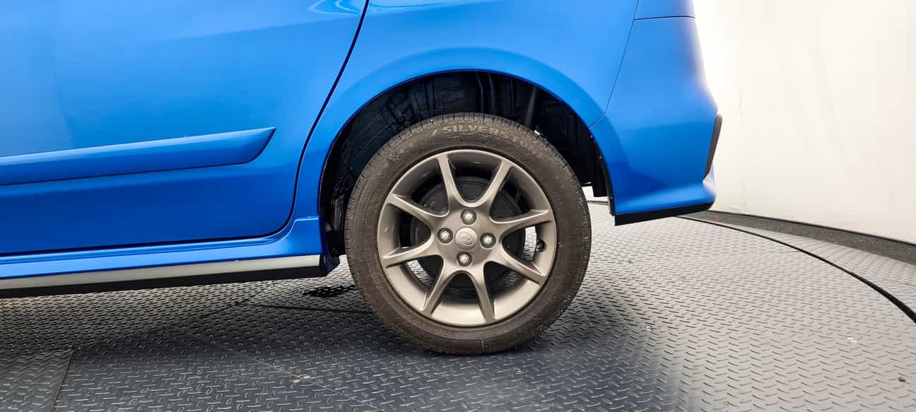 terpakai 2018 Perodua ALZA AV 1.5