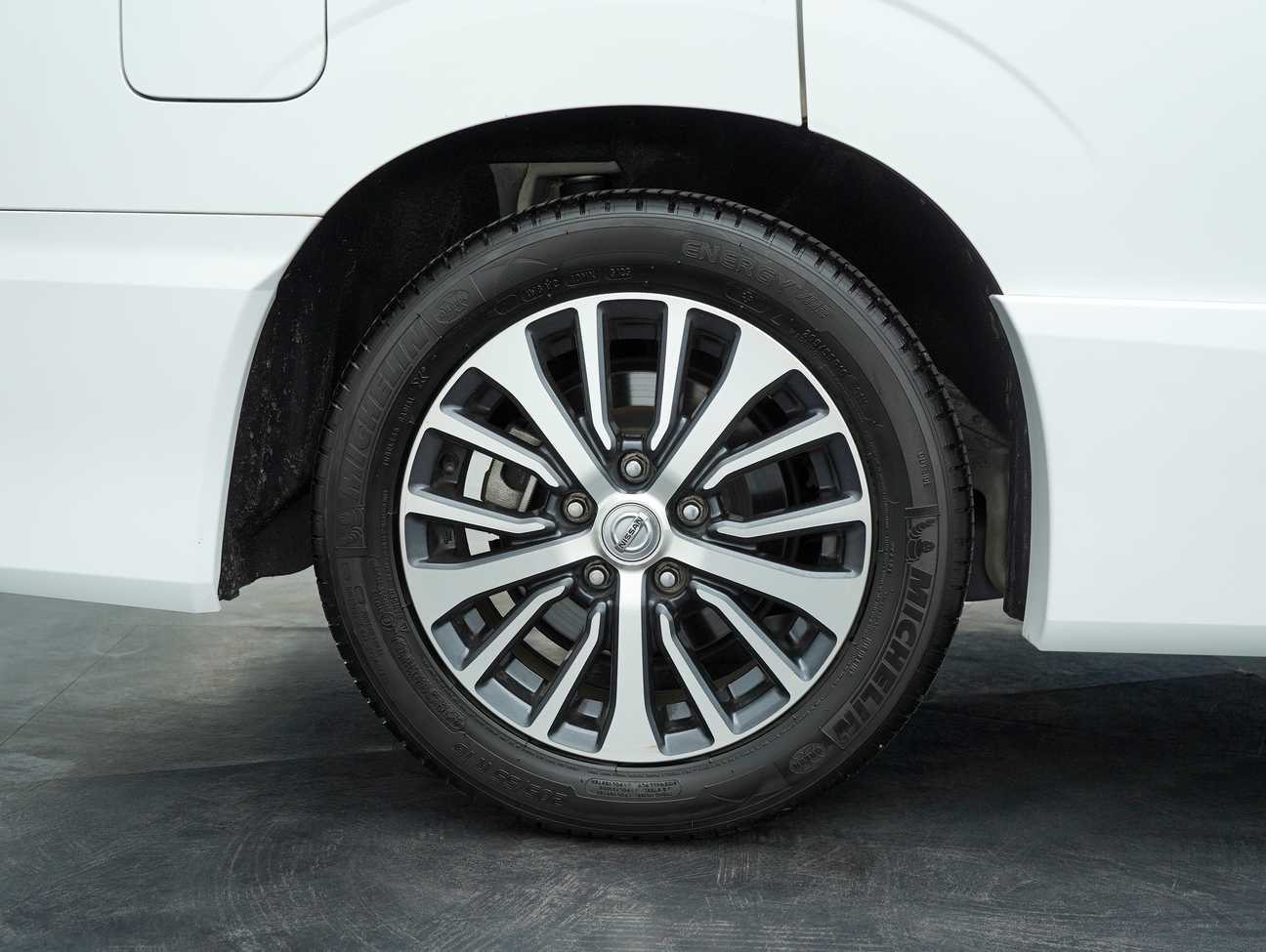 used 2019 Nissan Serena S-Hybrid High-Way Star Premium 2.0