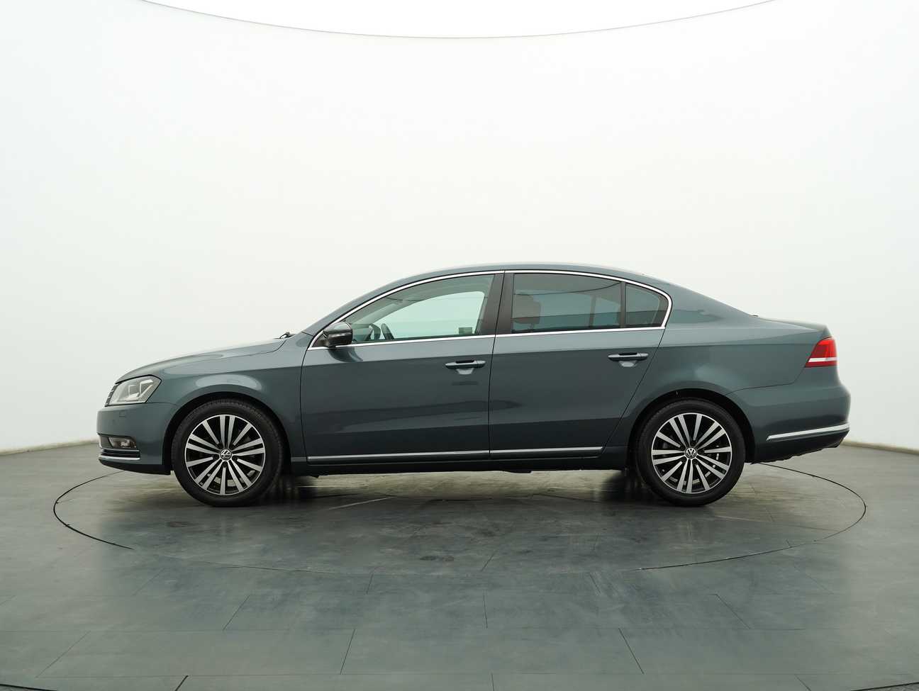 used 2011 Volkswagen Passat TSI 1.8