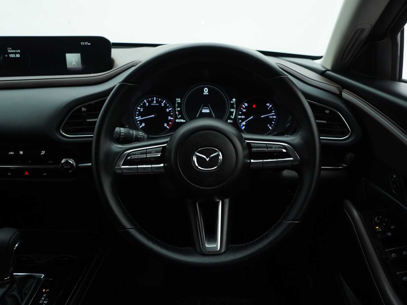 terpakai 2023 Mazda CX-30 SKYACTIV-G High Plus 2.0