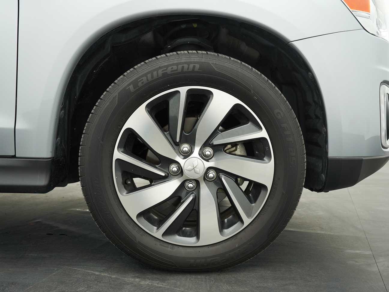 used 2017 Mitsubishi ASX  2.0