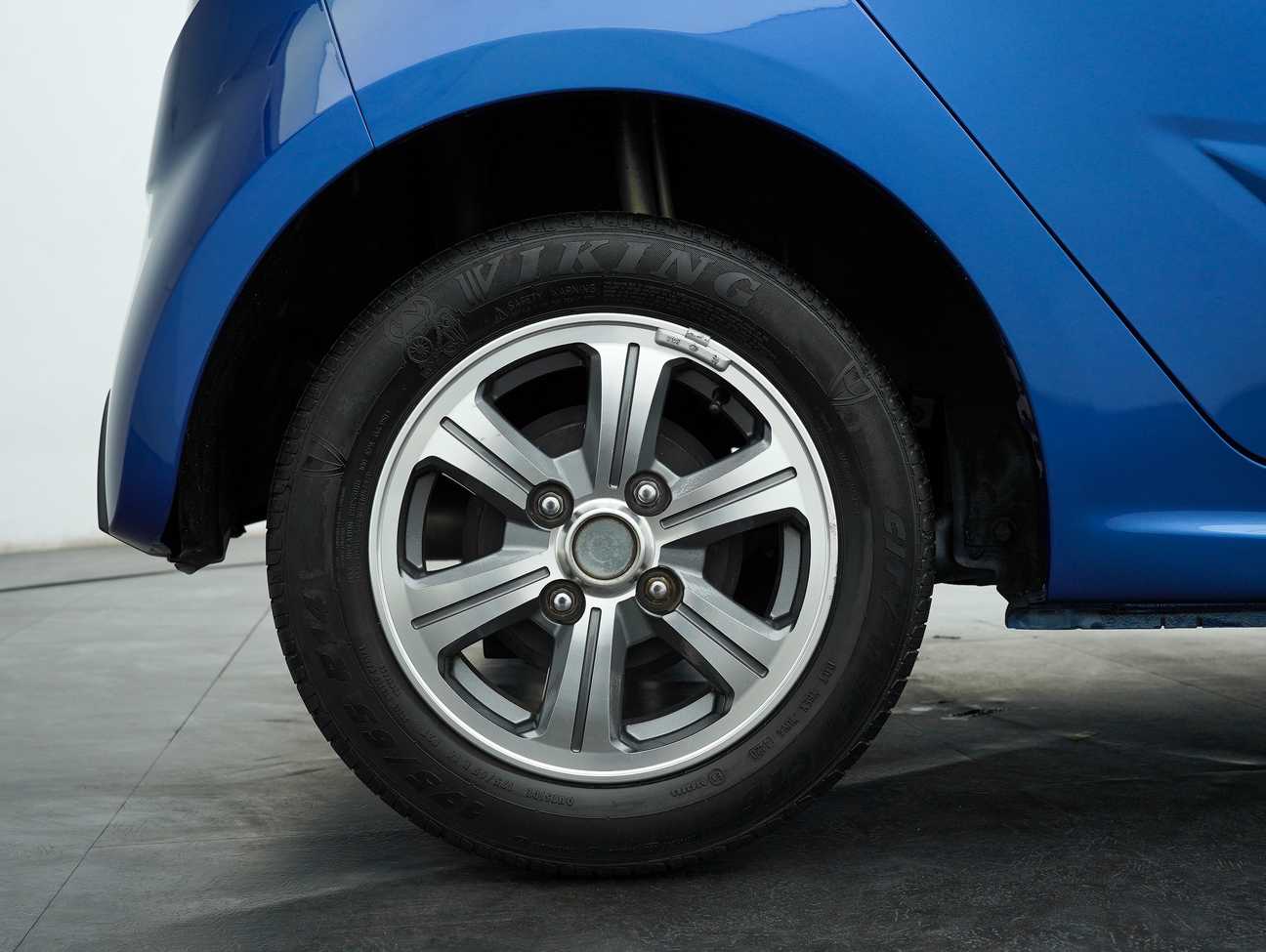 terpakai 2015 Proton Iriz Standard 1.3