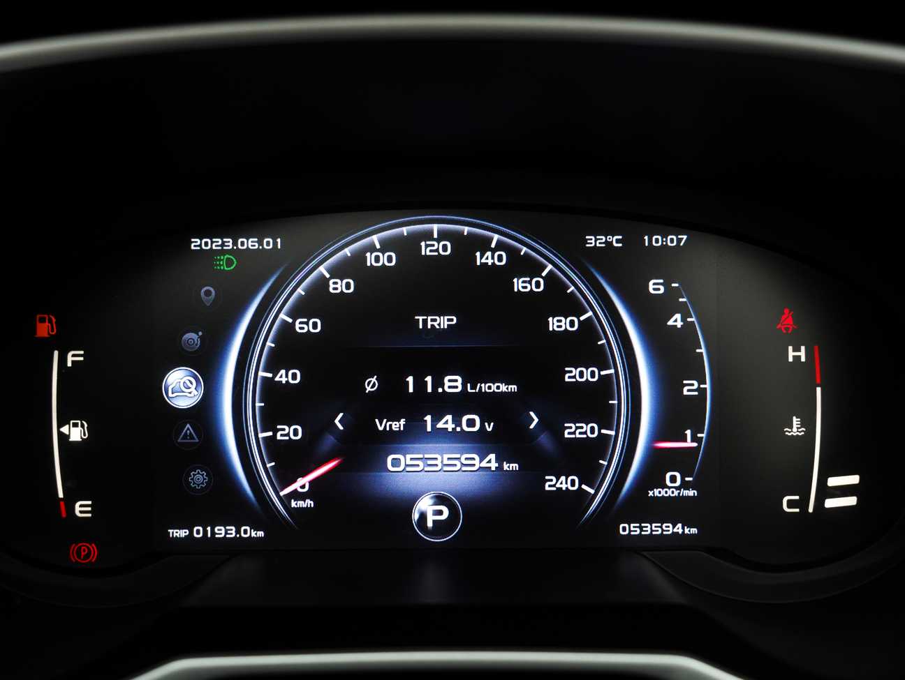 used 2019 Proton X70 Premium 1.8