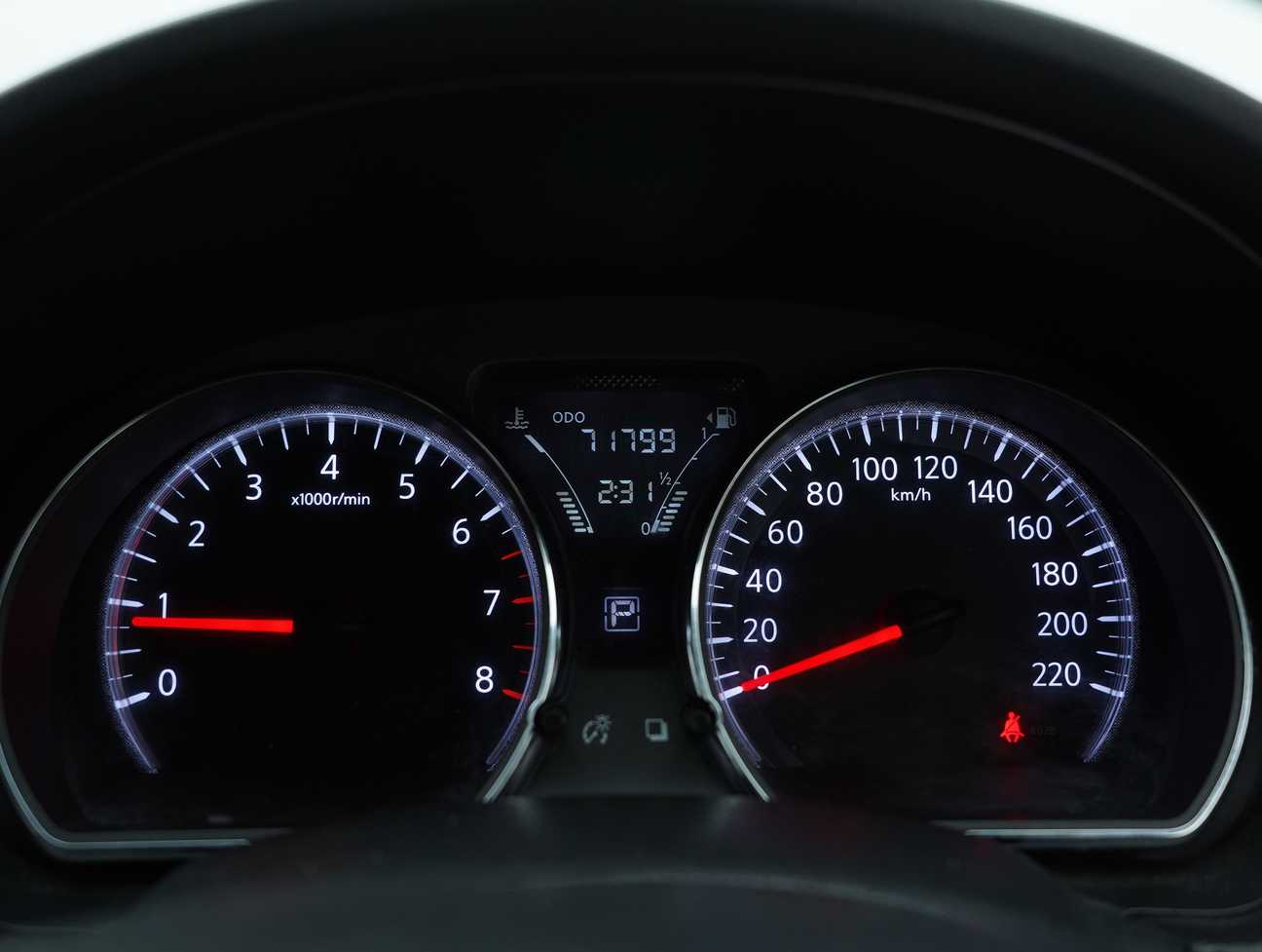 used 2016 Nissan Almera VL 1.5