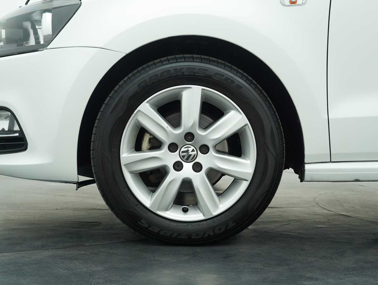 terpakai 2017 Volkswagen Polo  1.6