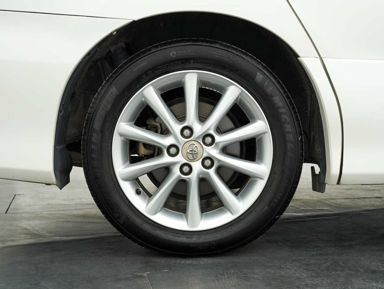 used 2009 Toyota Estima Aeras 2.4