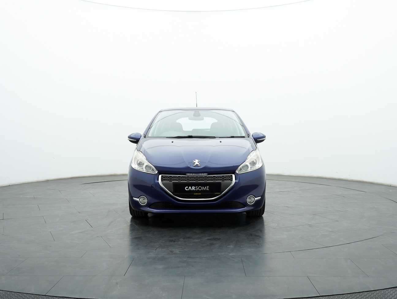 terpakai 2014 Peugeot 208 Allure 5 Door 1.6