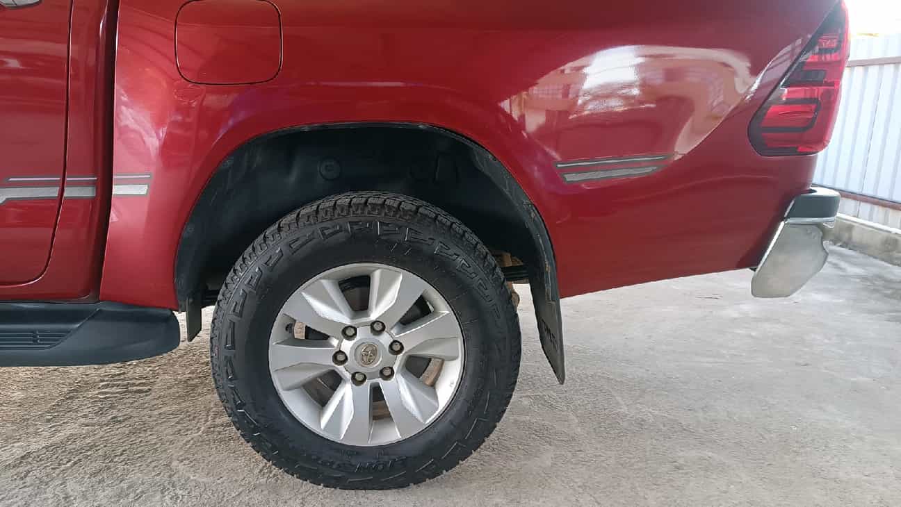 terpakai 2016 Toyota Hilux G Dual Cab 2.4