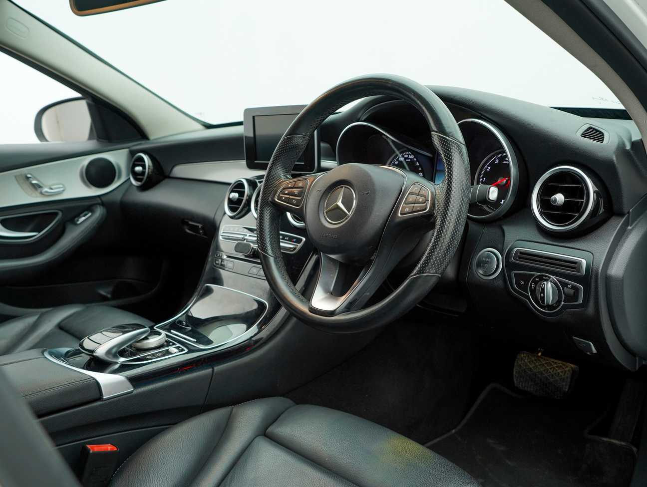 used 2015 Mercedes-Benz C200 Avantgarde 2.0