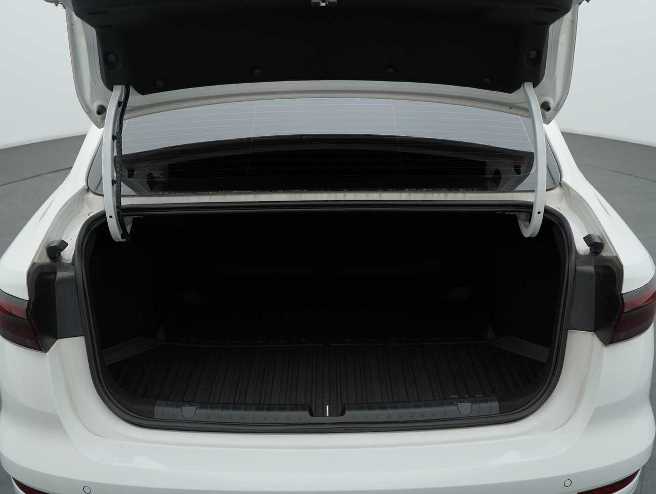 used 2024 Proton S70 Flagship X 1.5