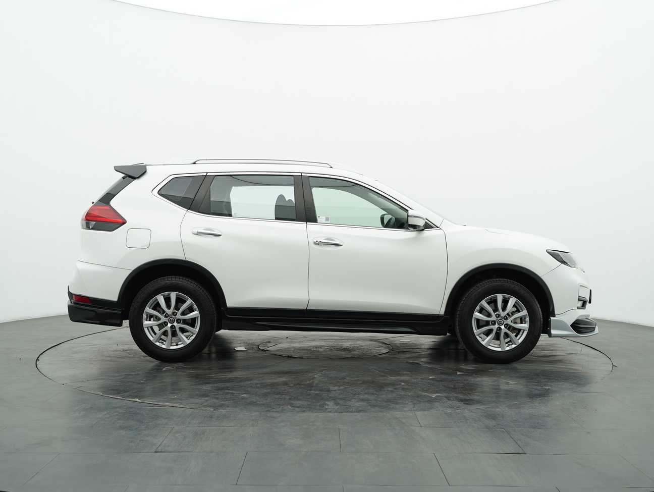 used 2021 Nissan X-Trail  2.0