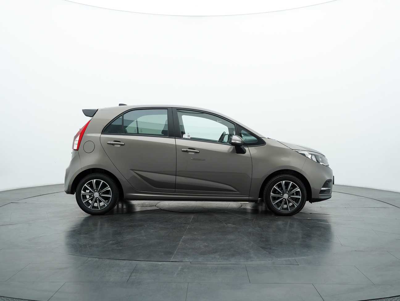 terpakai 2020 Proton Iriz Premium 1.6