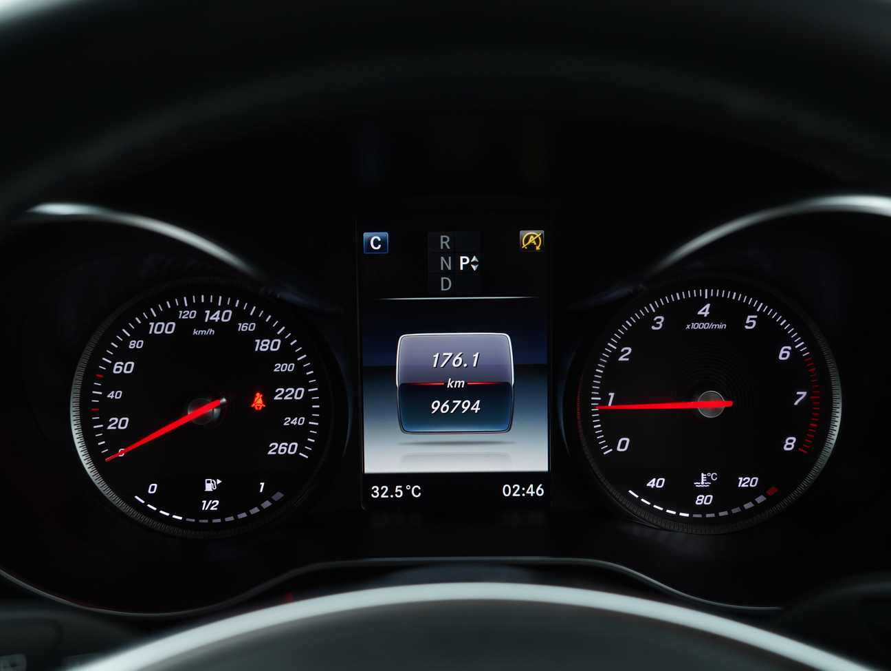 terpakai 2018 Mercedes-Benz GLC250 4MATIC AMG Line 2.0