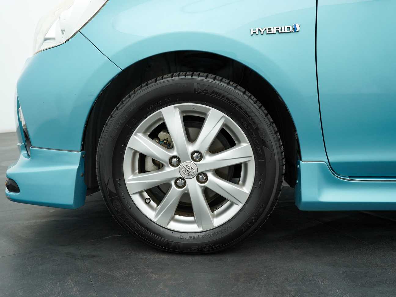 used 2013 Toyota Prius C Hybrid 1.5