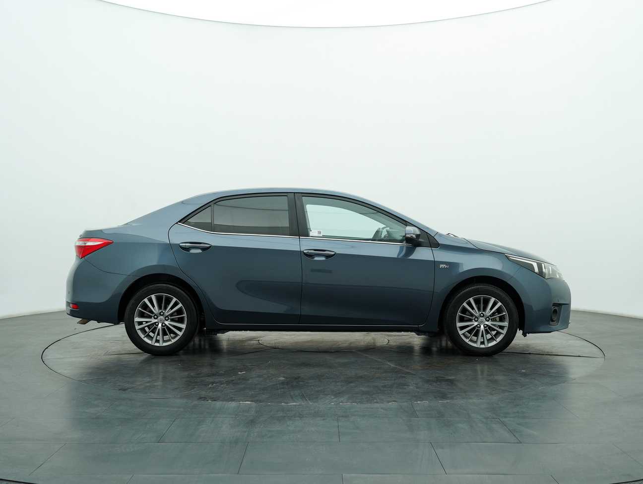 terpakai 2015 Toyota Corolla Altis G 1.8