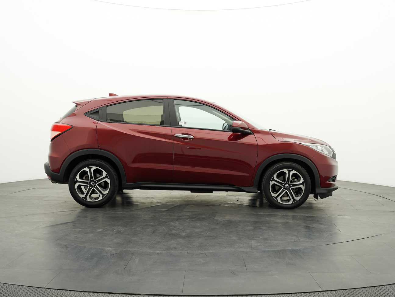 used 2017 Honda HR-V V 1.8