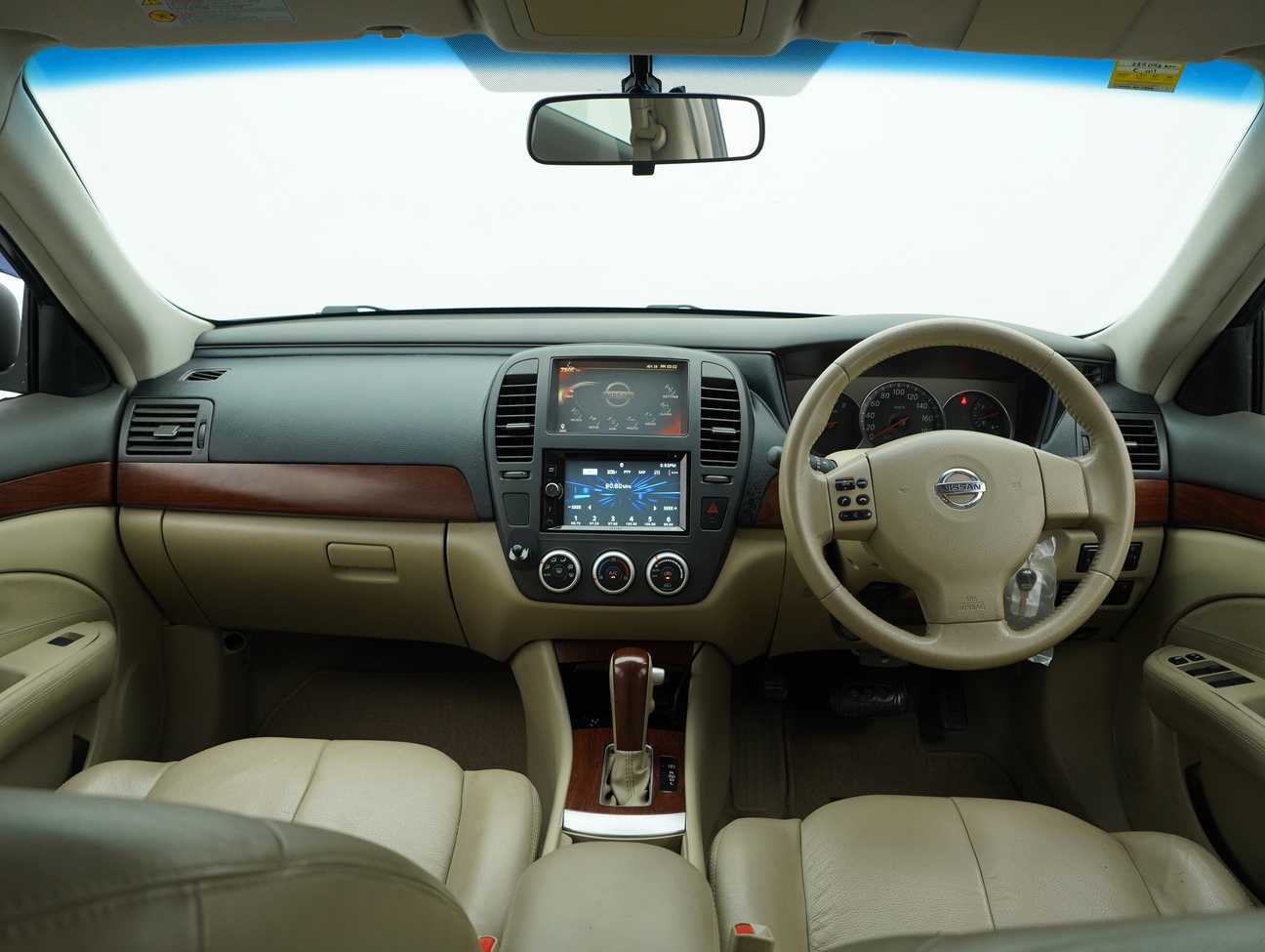 used 2012 Nissan Sylphy XL Luxury 2.0