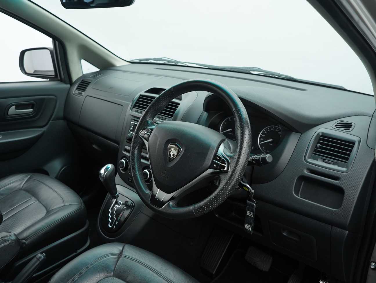 terpakai 2018 Proton Exora Executive 1.6