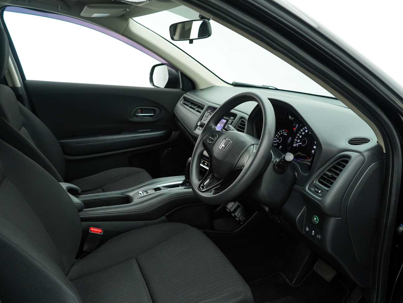 terpakai 2015 Honda HR-V i-VTEC E 1.8