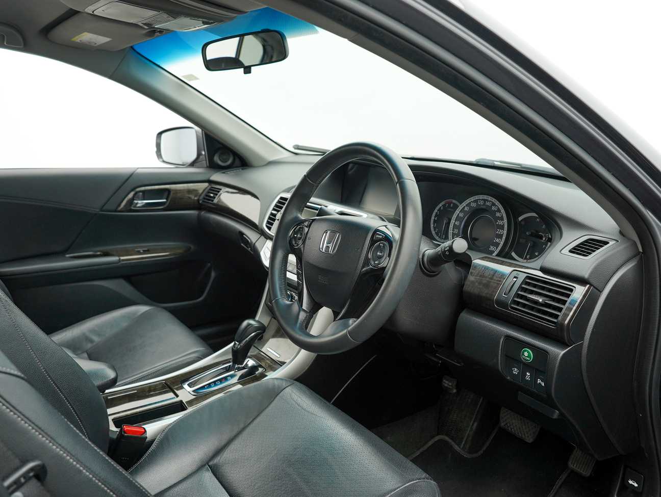 used 2016 Honda Accord VTi-L 2.0