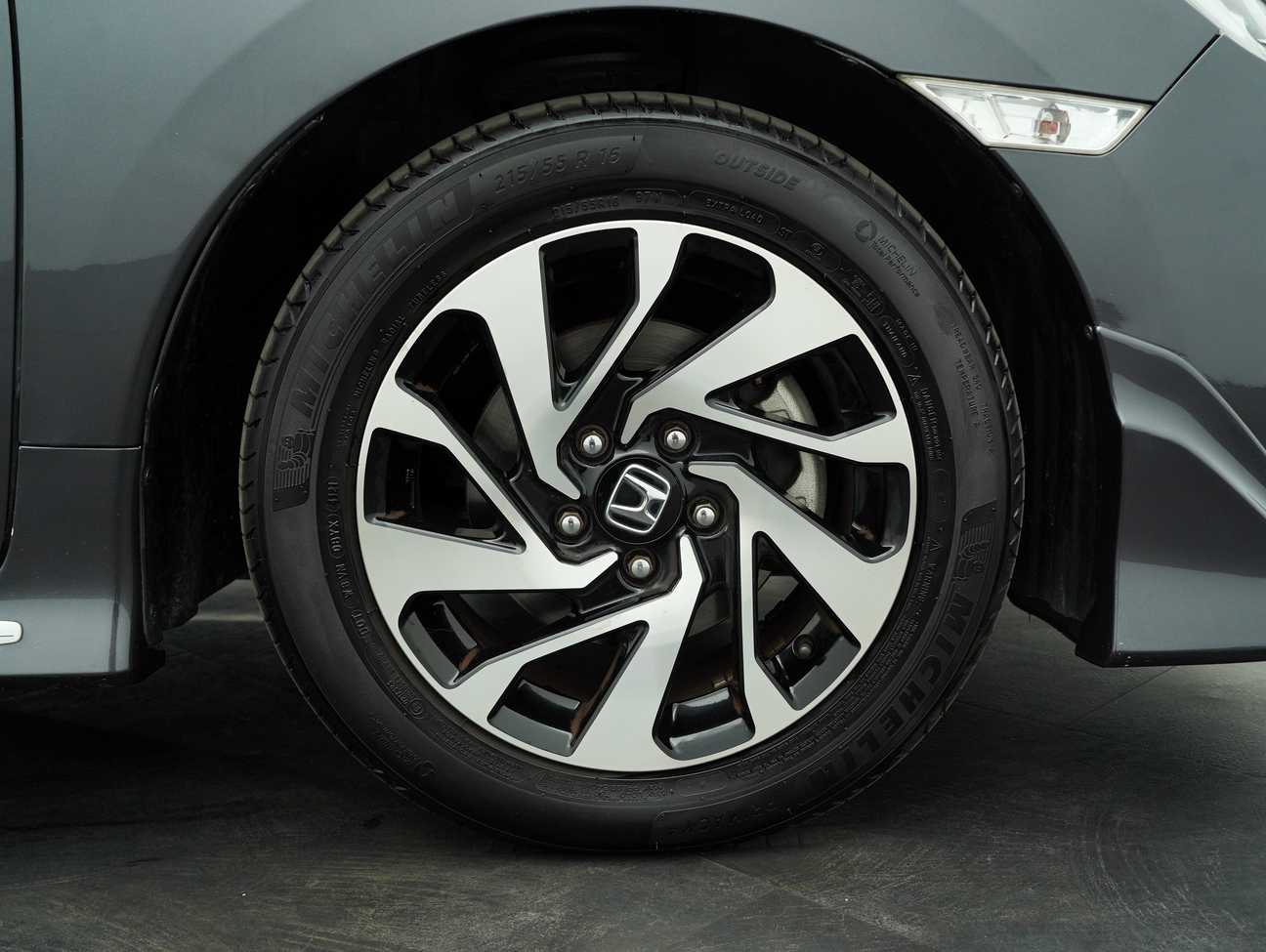 terpakai 2017 Honda Civic S 1.8