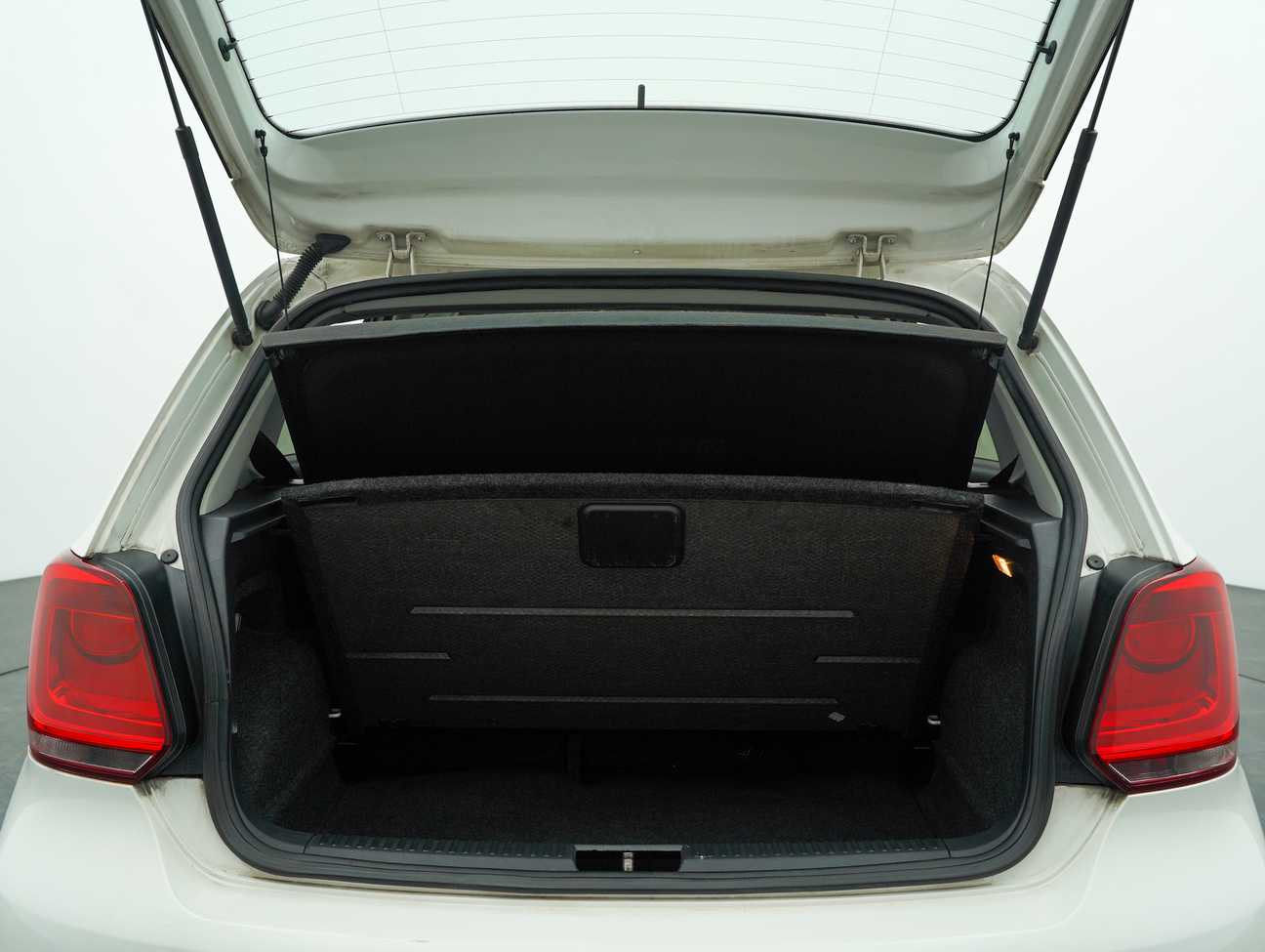 terpakai 2011 Volkswagen Polo TSI 1.2