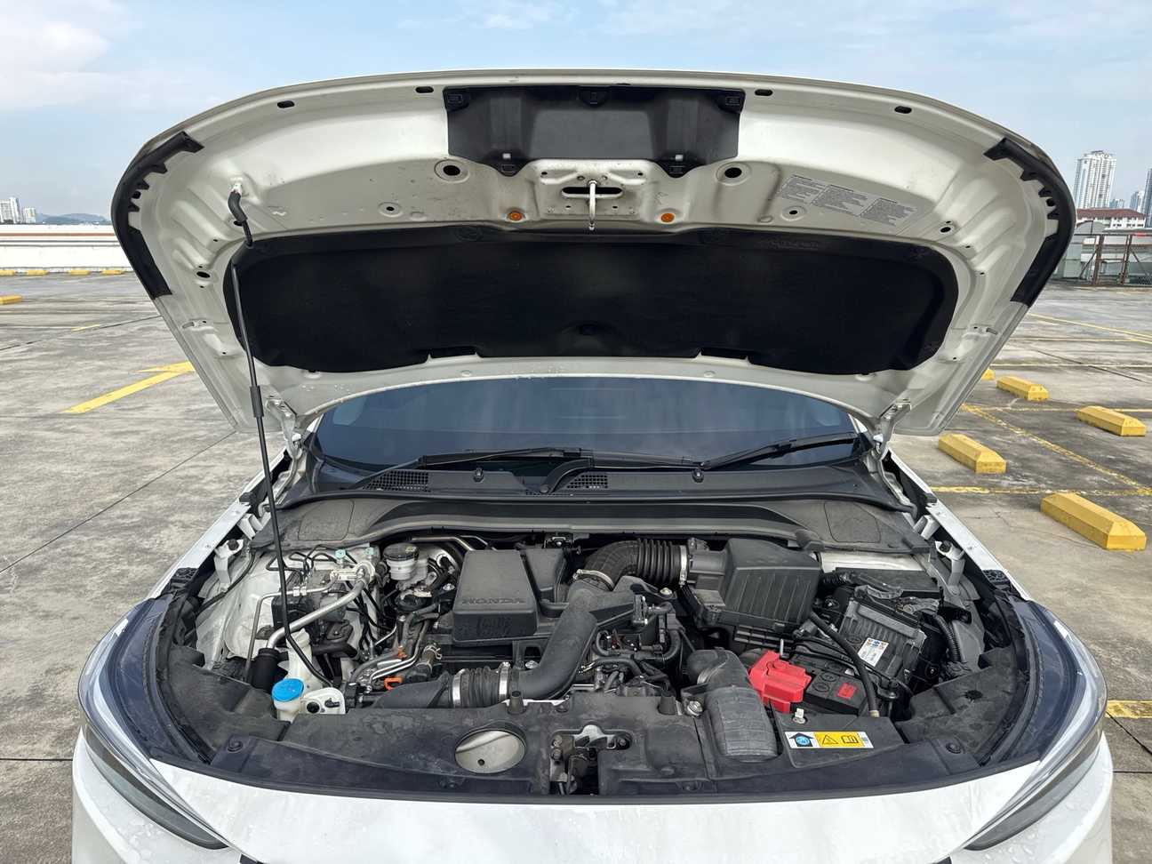 used 2023 Honda HR-V V 1.5