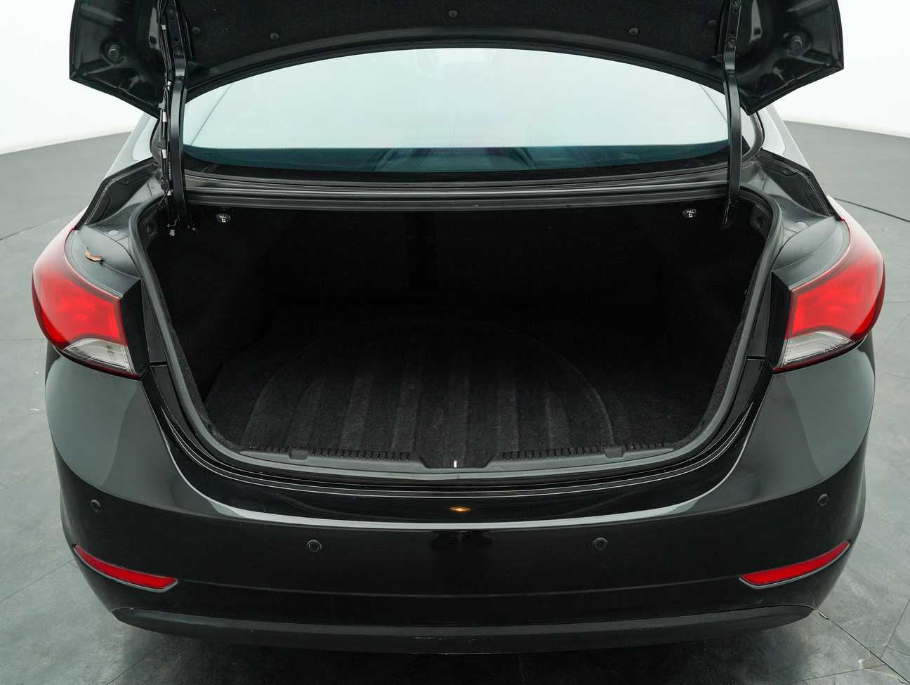 used 2015 Hyundai Elantra Premium 1.8