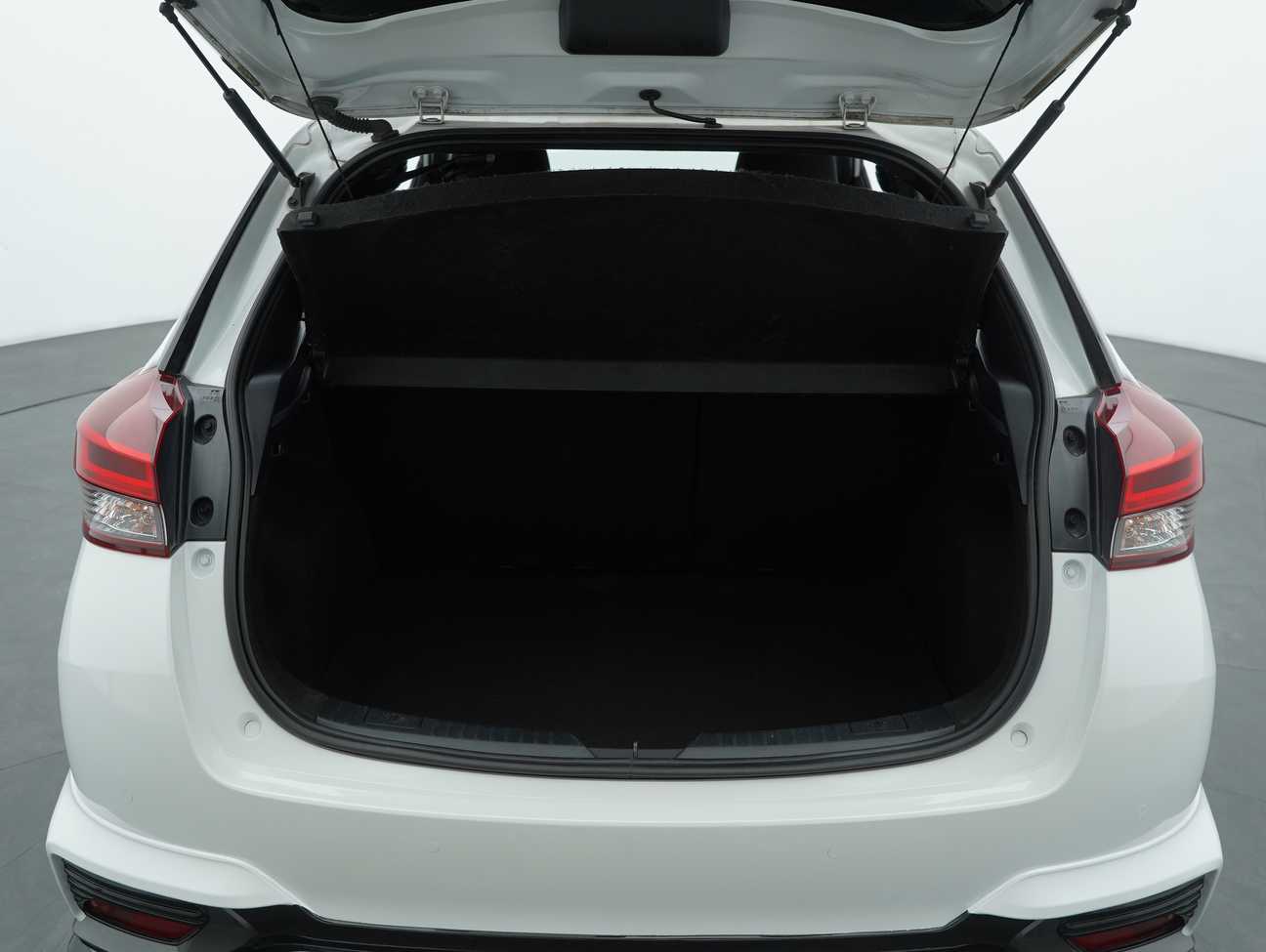 terpakai 2021 Toyota Yaris G 1.5